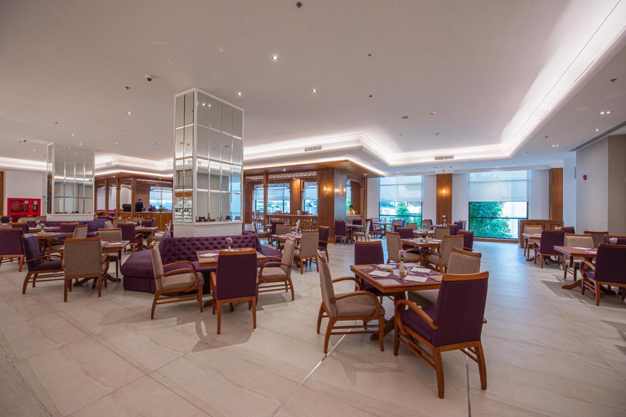 The Empress Premier Chiang Mai - Sha Extra Plus Экстерьер фото The restaurant