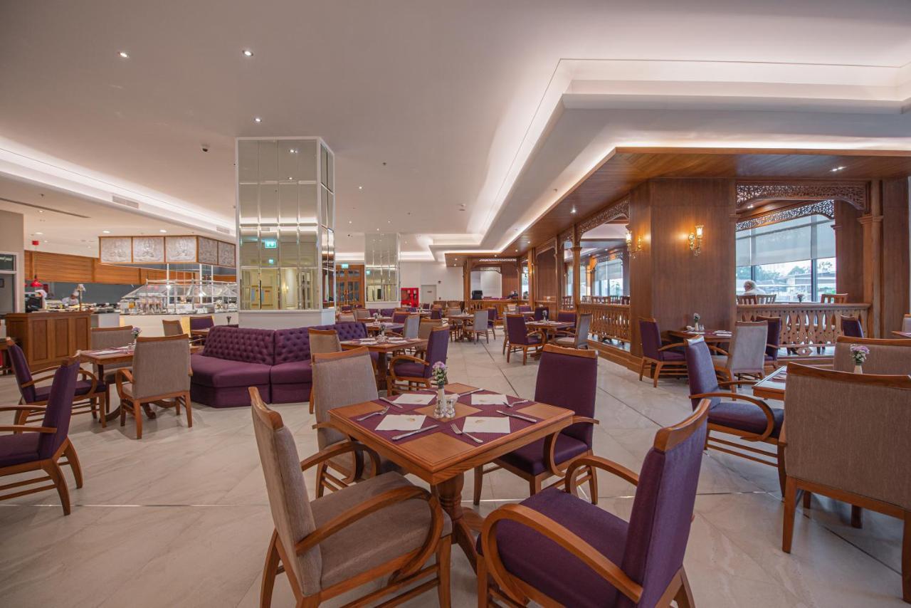 The Empress Premier Chiang Mai - Sha Extra Plus Экстерьер фото The restaurant