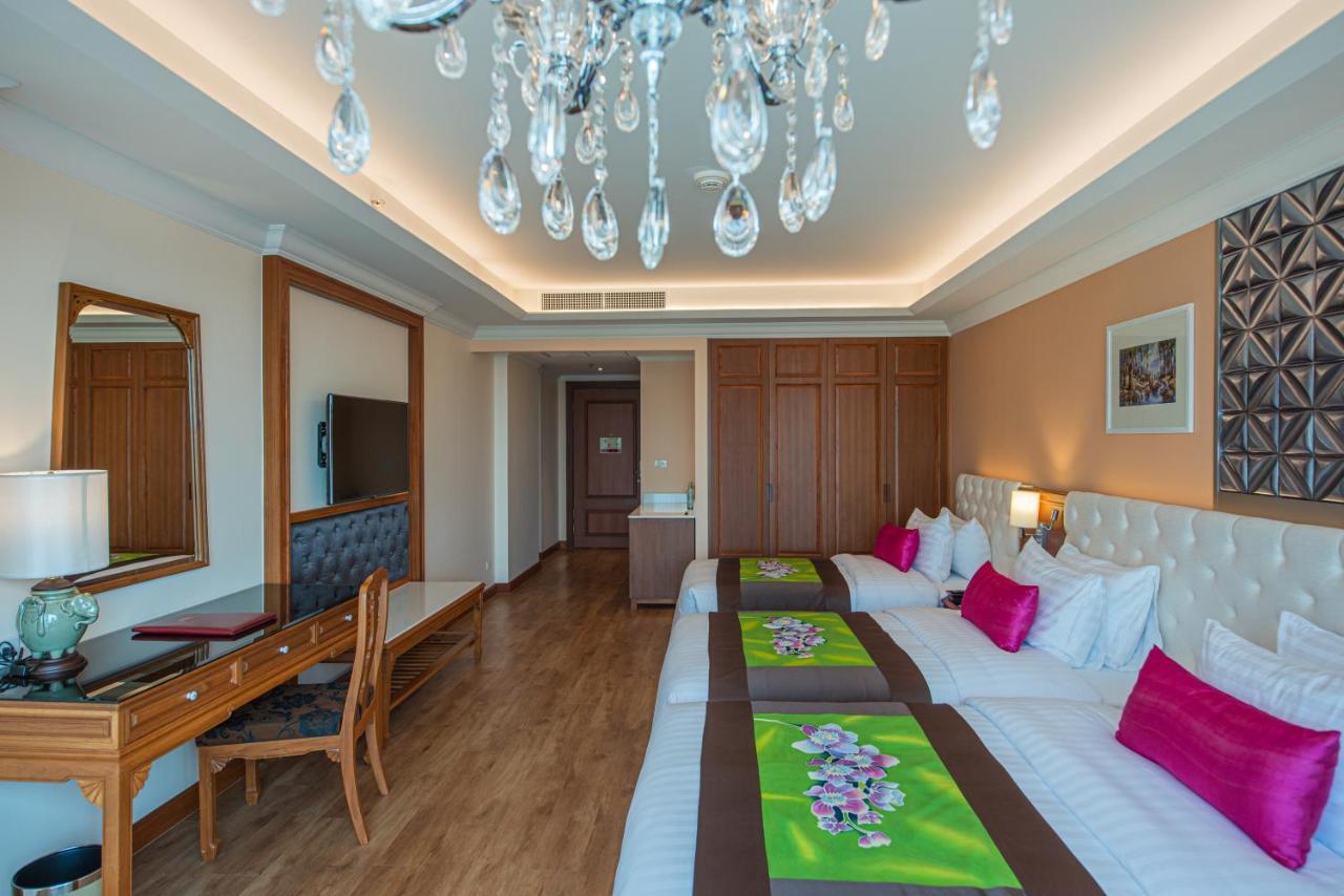 The Empress Premier Chiang Mai - Sha Extra Plus Экстерьер фото Deluxe Family Room