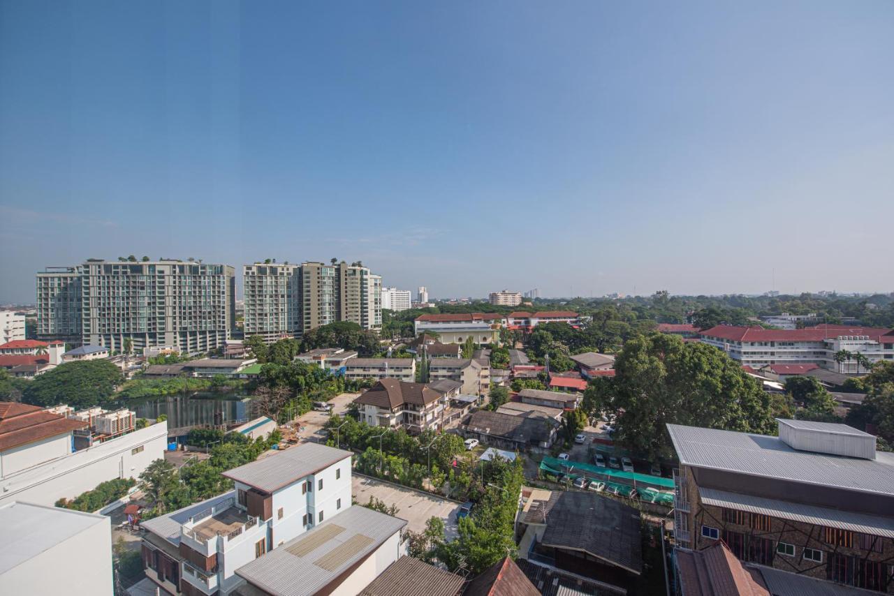 The Empress Premier Chiang Mai - Sha Extra Plus Экстерьер фото View of the district